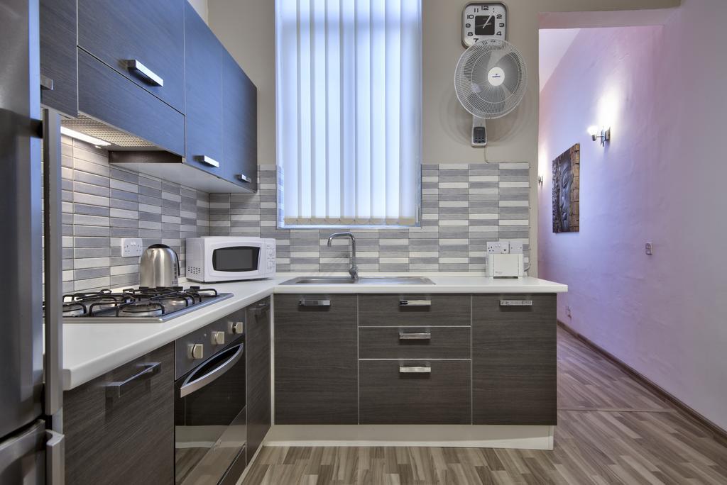 Appartement 19 *